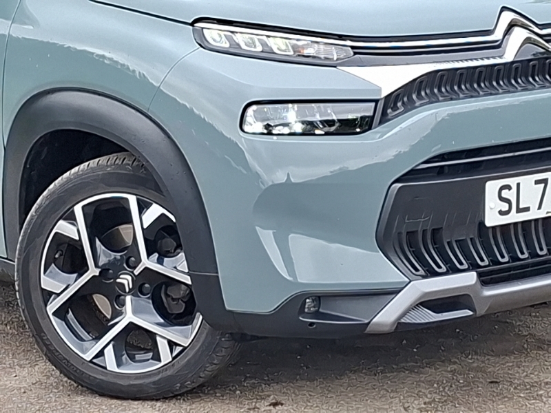 Citroen C3 Aircross 1.2 Puretech 110 Shine Red #19