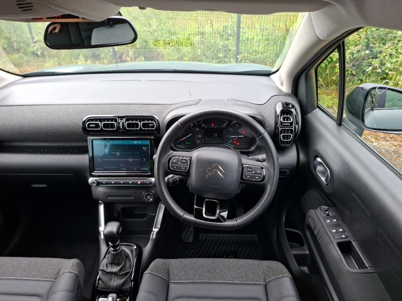 Citroen C3 Aircross 1.2 Puretech 110 Shine Red #8