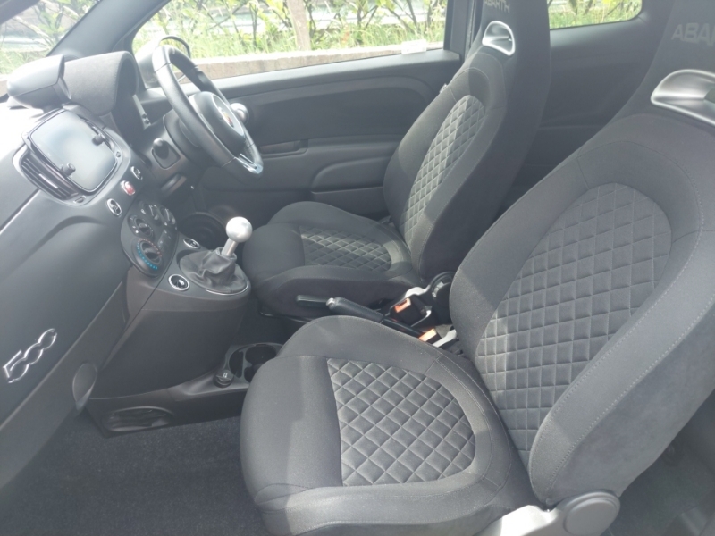 Abarth 595 Manual Black #5