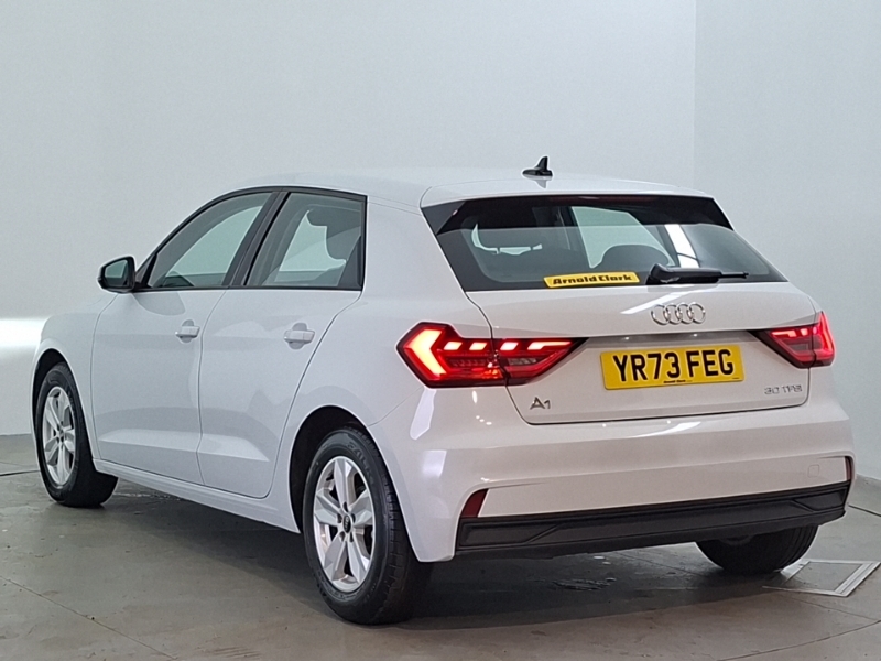 Audi A1 30 Tfsi 110 Technik S Tronic White #2