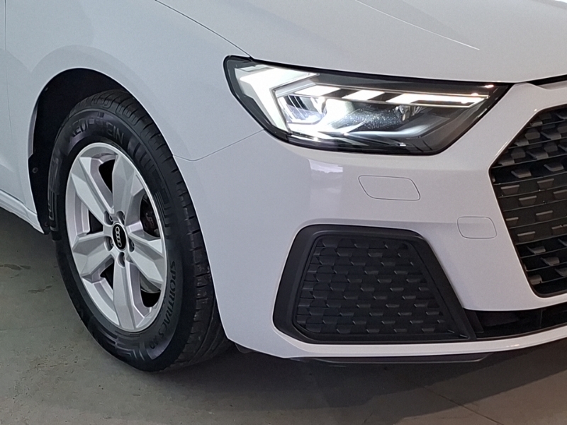 Audi A1 Sportback Sport 25 Tfsi 95 Ps 5-Speed Silver #20
