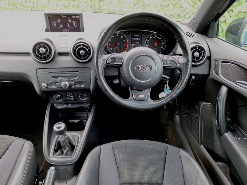 Audi A1 1.4 Tfsi S Line Black #5