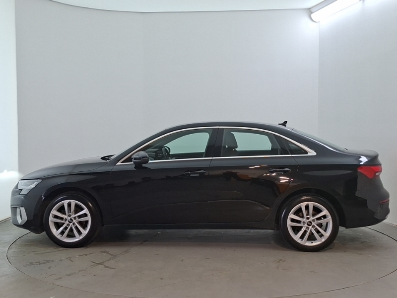 Audi A3 35 Tfsi Sport Black #4
