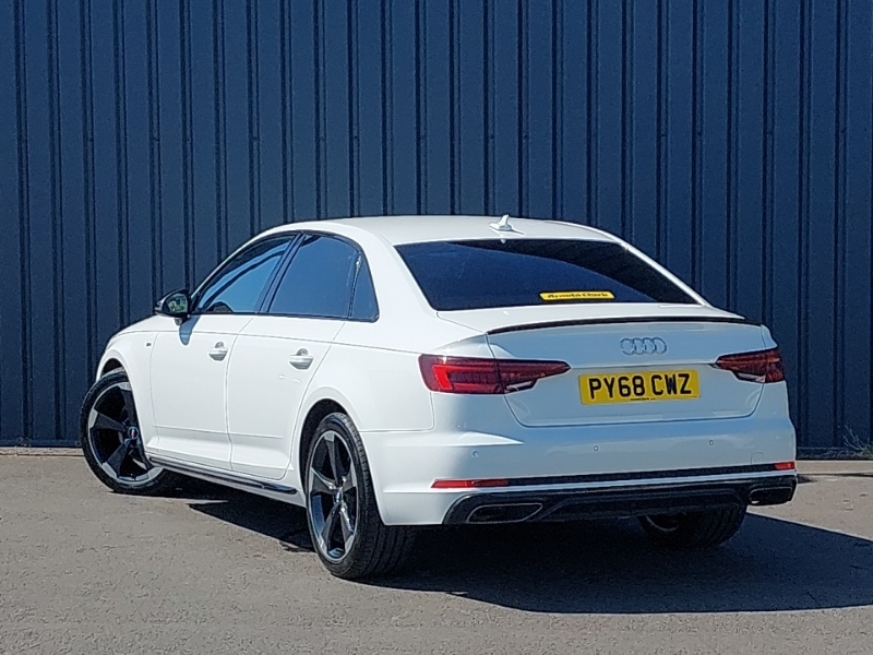 Audi A4 35 Tfsi Black Edition PY68CWZ White #2