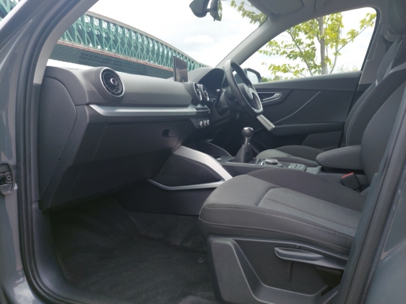 Audi Q2 1.0 Tfsi Sport NC19LUD Grey #5