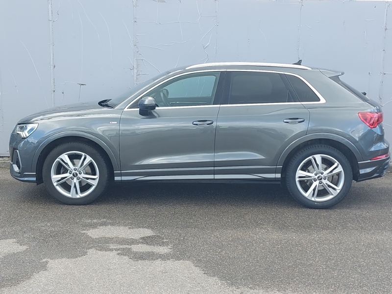Audi Q3 35 Tfsi S Line S Tronic Grey #4