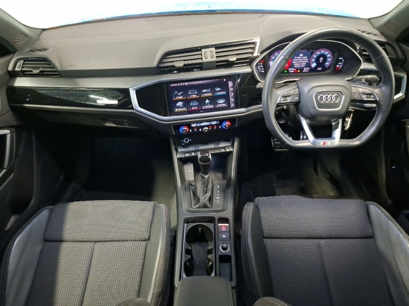 Audi Q3 35 Tfsi Black Edition S Tronic PY21ZFD Blue #3