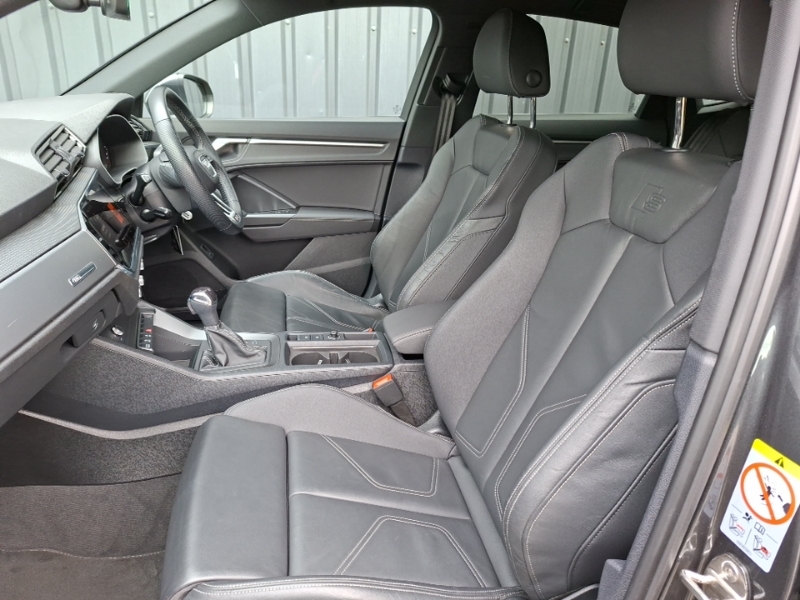 Audi Q3 35 Tfsi S Line S Tronic Grey #5