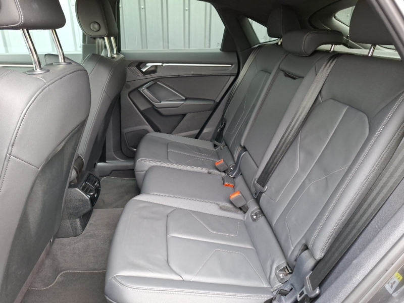 Audi Q3 35 Tfsi S Line S Tronic Grey #6