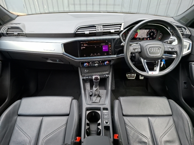 Audi Q3 35 Tfsi S Line S Tronic Grey #3