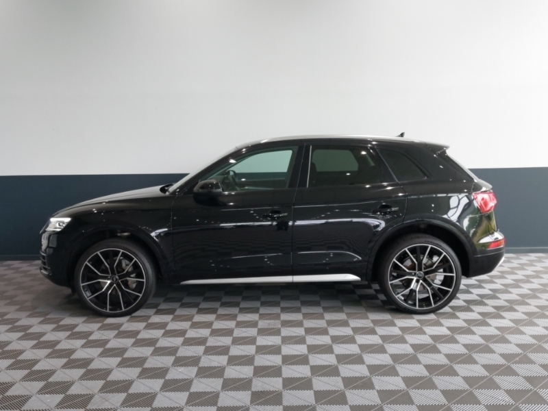 Audi Q5 45 Tfsi Quattro Sport S Tronic Black #4