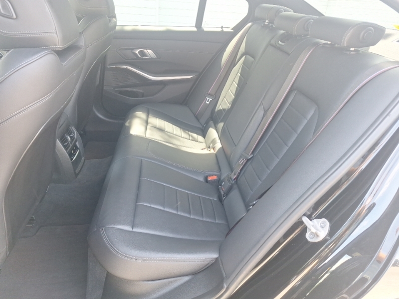 BMW 3 Series 320I M Sport Step Black #6