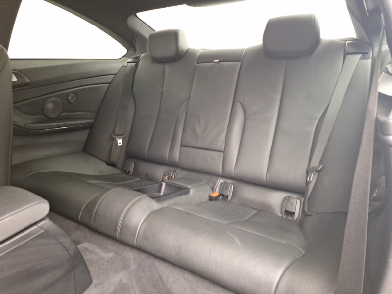 BMW 4 Series 420I Xdrive M Sport Professional Media White #6
