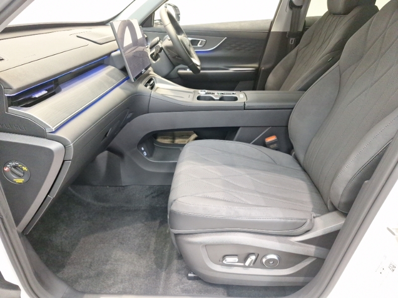 Chery Tiggo 8 1.5T Phev Summit Dht White #5