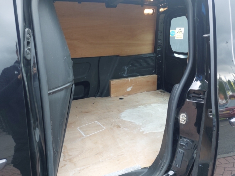 Citroen Berlingo 1.5 Bluehdi 1000Kg Enterprise Ed 100Ps 6 Speed Ss Black #6