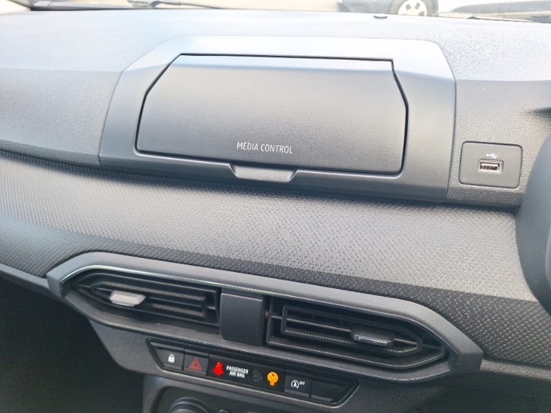 Dacia Sandero 1.0 Tce Comfort Hatchback Euro 6 Grey #10