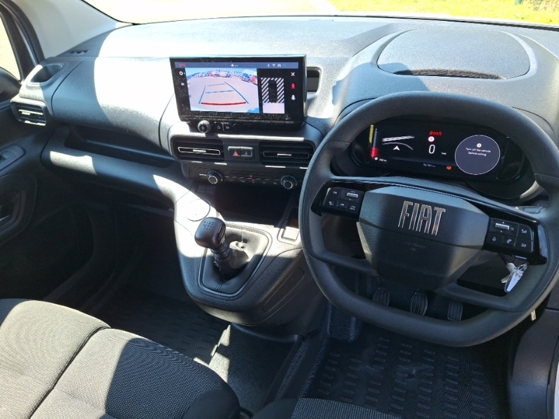 Fiat Doblo 1.5 Multijet 100 H1 Van White #3