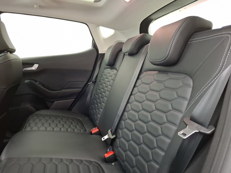 Ford Fiesta 1.0 Ecoboost Hybrid Mhev 155 Vignale Edition Black #6