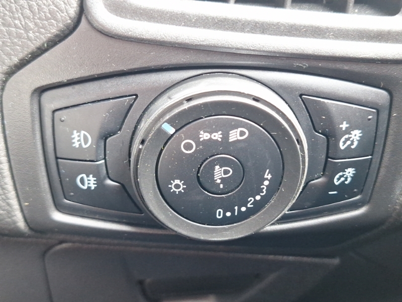 Ford Focus Estate 1.0T Ecoboost Zetec Edition Euro 6 Ss Grey #16