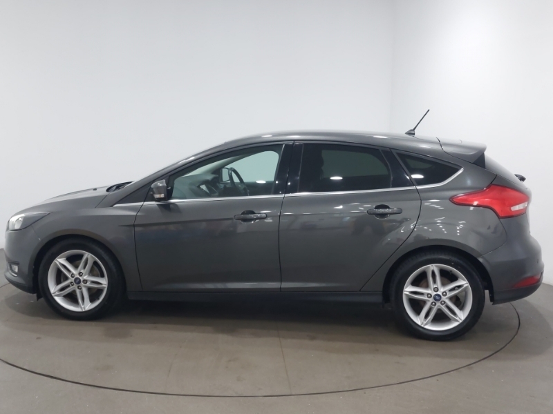 Ford Focus 1.5 Tdci 120 Titanium Grey #4