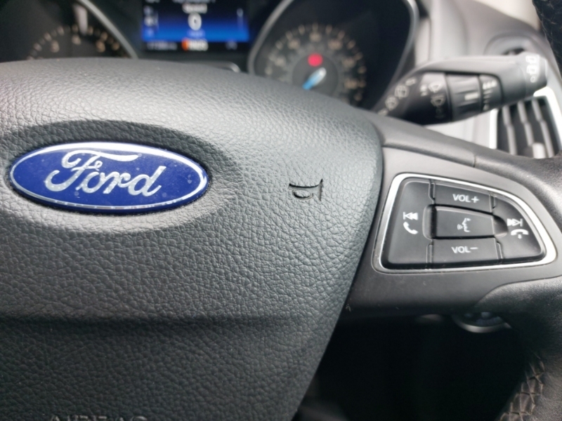 Ford Focus 1.5 Tdci Titanium Estate Euro 6 Blue #13