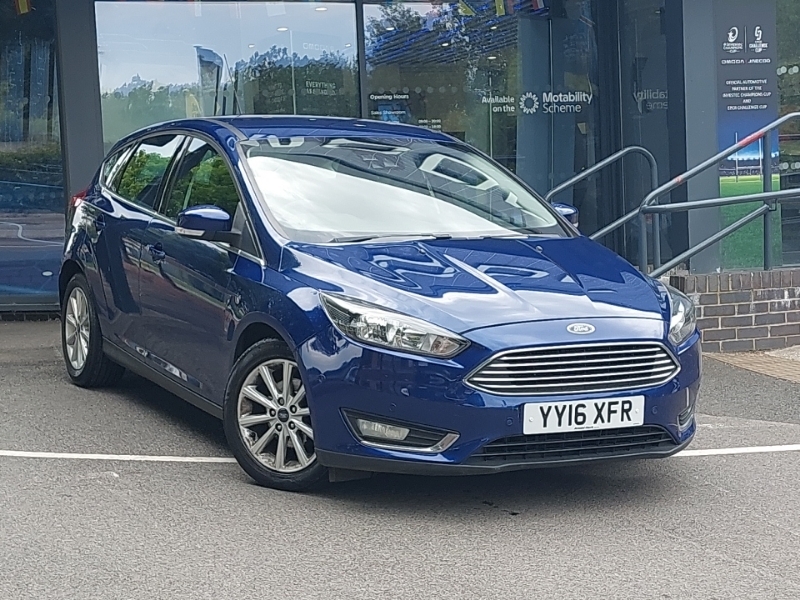 Ford Focus 1.0 Ecoboost 125 Titanium Blue