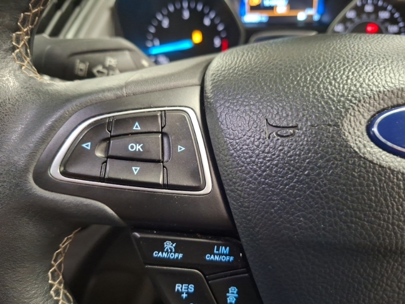 Ford Kuga 2.0 Tdci Titanium Edition 2Wd Factory Fitte Blue #12