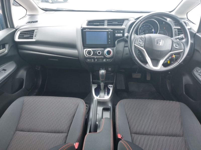 Honda Jazz 1.5 I-vtec Sport Cvt White #3