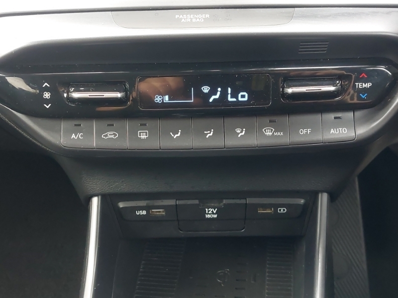 Hyundai Bayon 1.0 T-gdi Mhev Se Connect Euro 6 Ss Brown #17