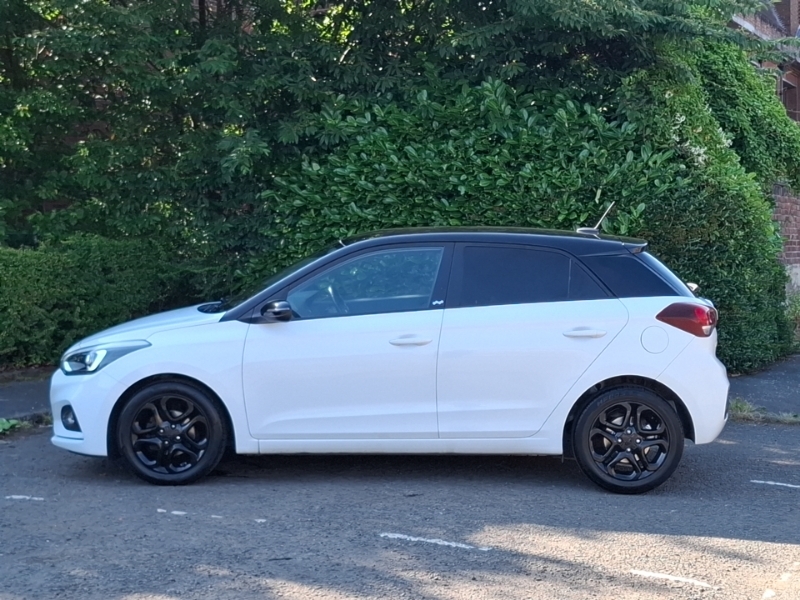 Hyundai I20 1.2 Mpi Play White #4