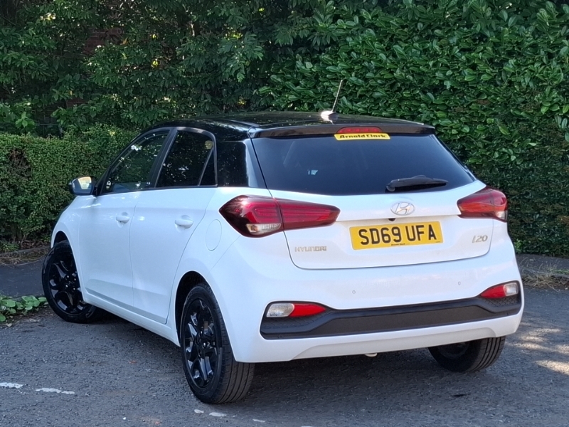 Hyundai I20 1.2 Mpi Play White #2