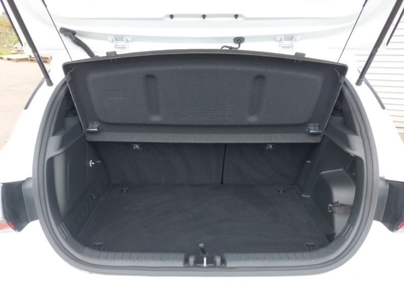 Hyundai I20 1.0 T-gdi Mhev Ultimate Hatchback Hybri White #18