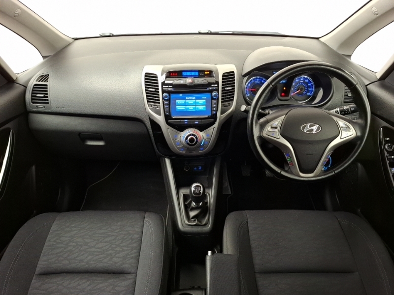 Hyundai Ix20 1.4 Blue Drive Se Nav Grey #3