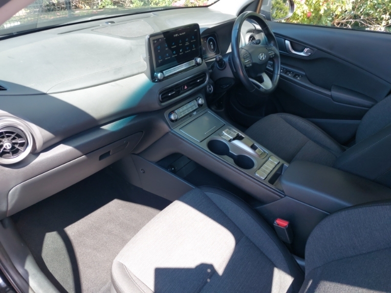 Hyundai Kona 100Kw Se Connect 39Kwh Black #5