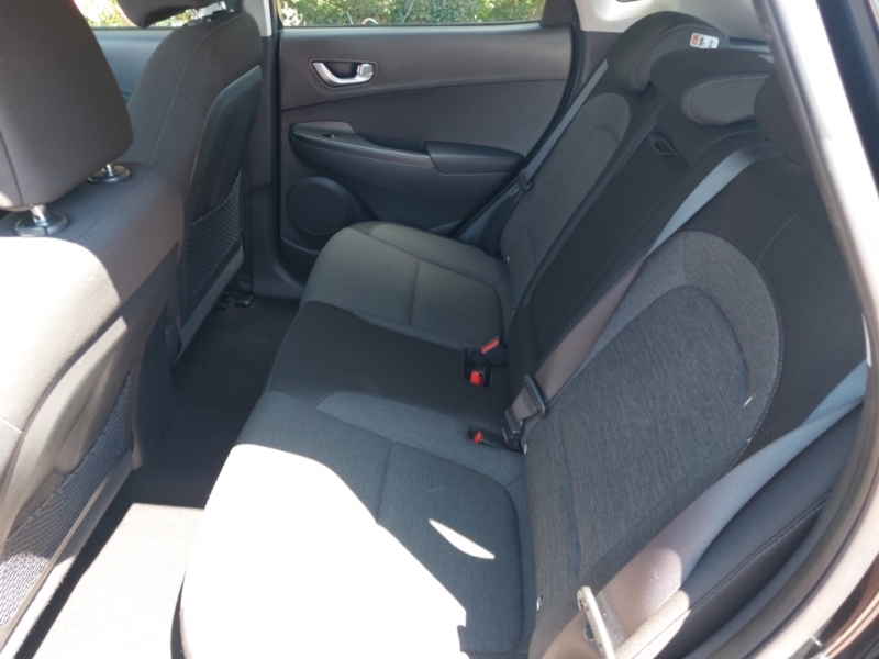 Hyundai Kona 100Kw Se Connect 39Kwh Black #6
