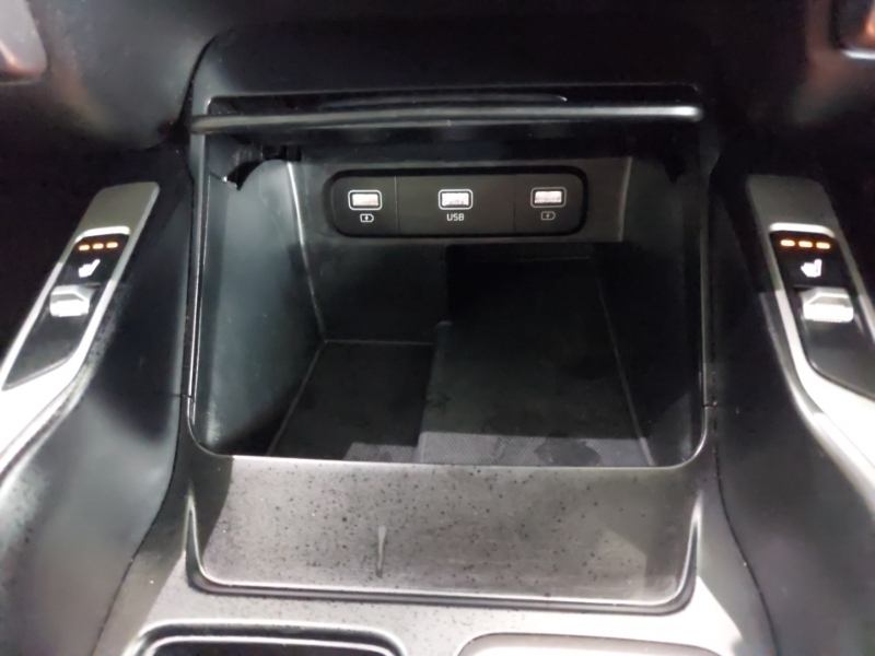 Kia Sorento Sorento 1.6 H T-gdi 4 Suv Hybrid A  #17