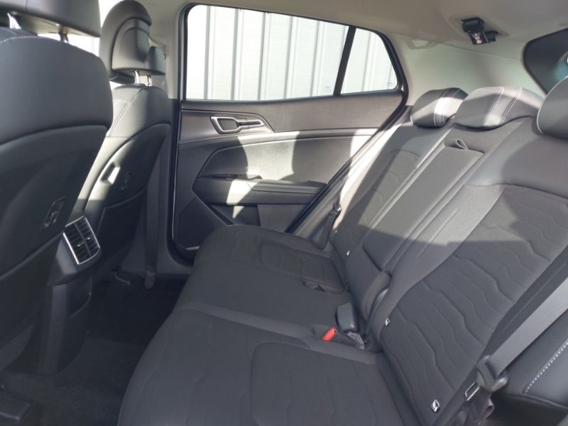 Kia Sportage 1.6T Gdi 157 48V Isg 3 White #6