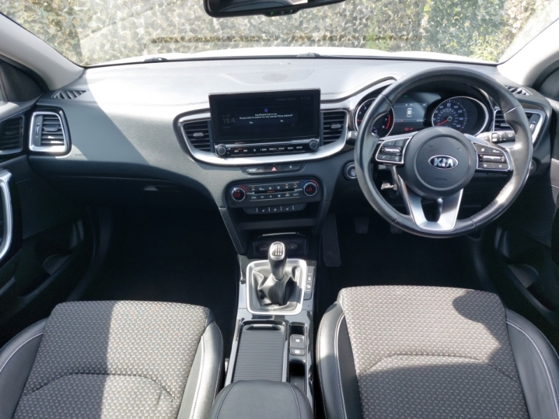 Kia Xceed 1.0T Gdi Isg 3 White #3