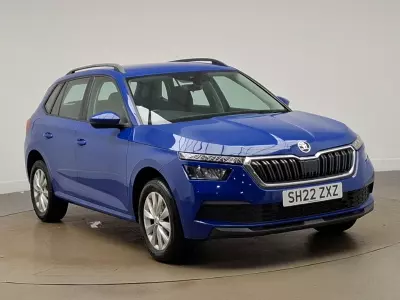 Compare Skoda Kamiq 1.0 Tsi 95 S SH22ZXZ Blue