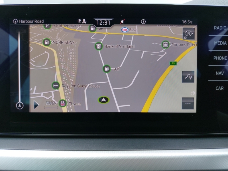 Skoda Kamiq 1.5 Tsi Monte Carlo Red #10