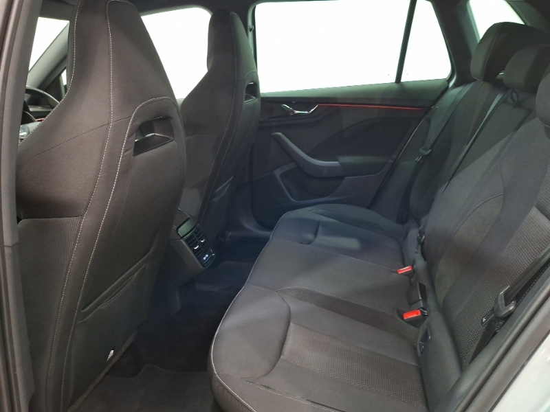 Skoda Kamiq 1.0 Tsi Design Edition Dsg Silver #6