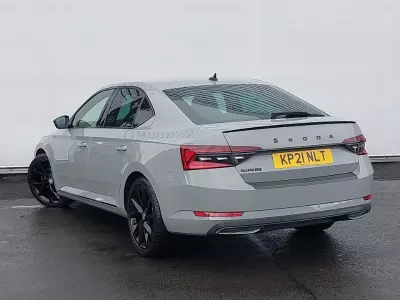 Skoda Superb 1.5 Tsi Dsg Se Cwvehiclemarketing Silver #2