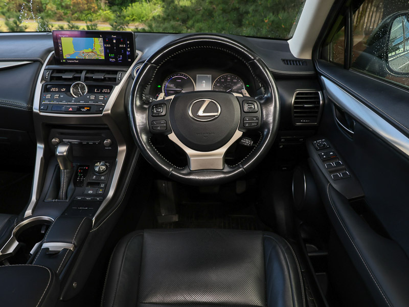 Lexus NX 300H 2.5 Cvt Prem Sport Edition - Pan Roof - H Black #7