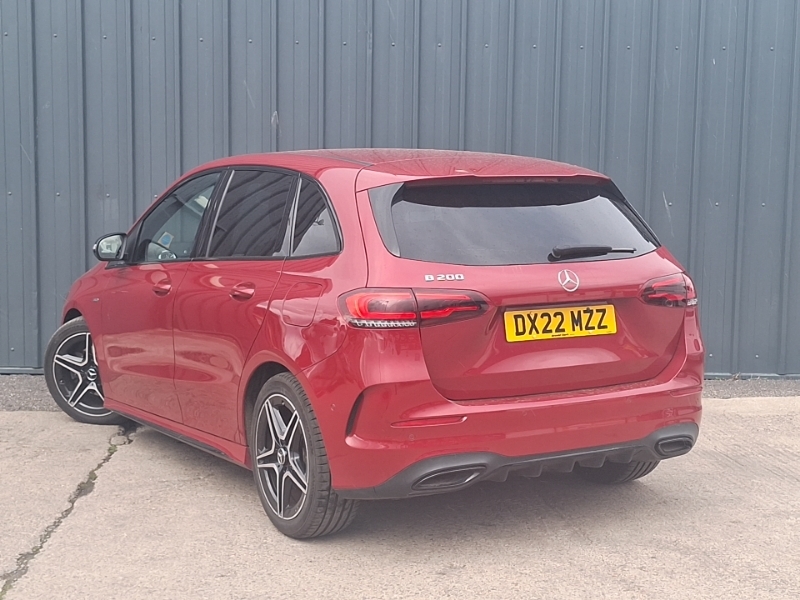Mercedes-Benz B Class B-class 2470 B Amg Line Execu Red #2
