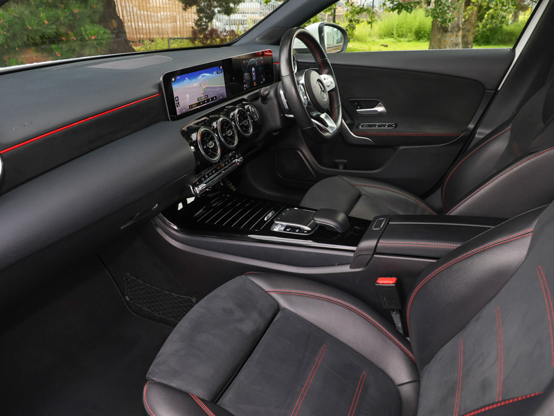 Mercedes-Benz A Class A200 Amg Line Executive White #5