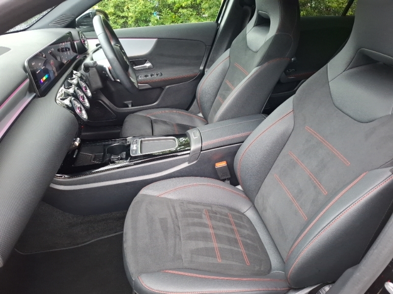 Mercedes-Benz A Class A180 Amg Line Executive Black #5