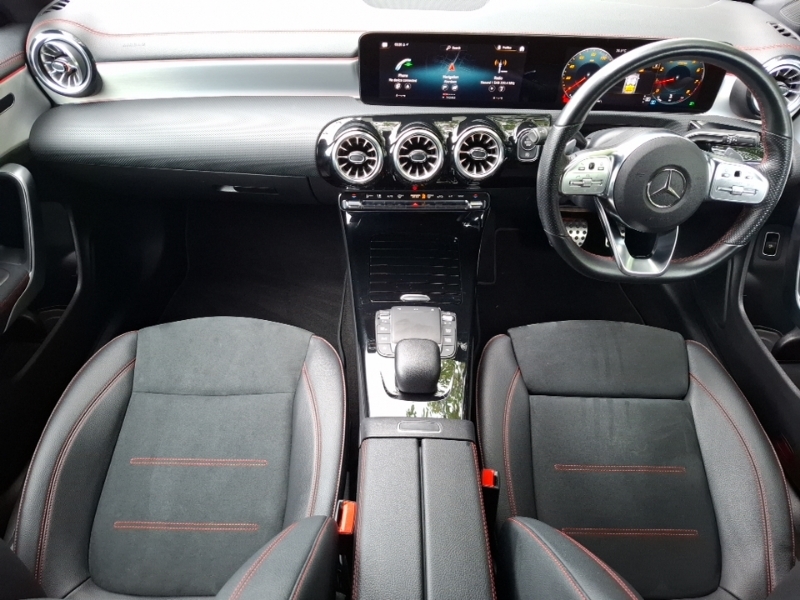 Mercedes-Benz CLA Class Cla 200 Amg Line Premium Tip Grey #3