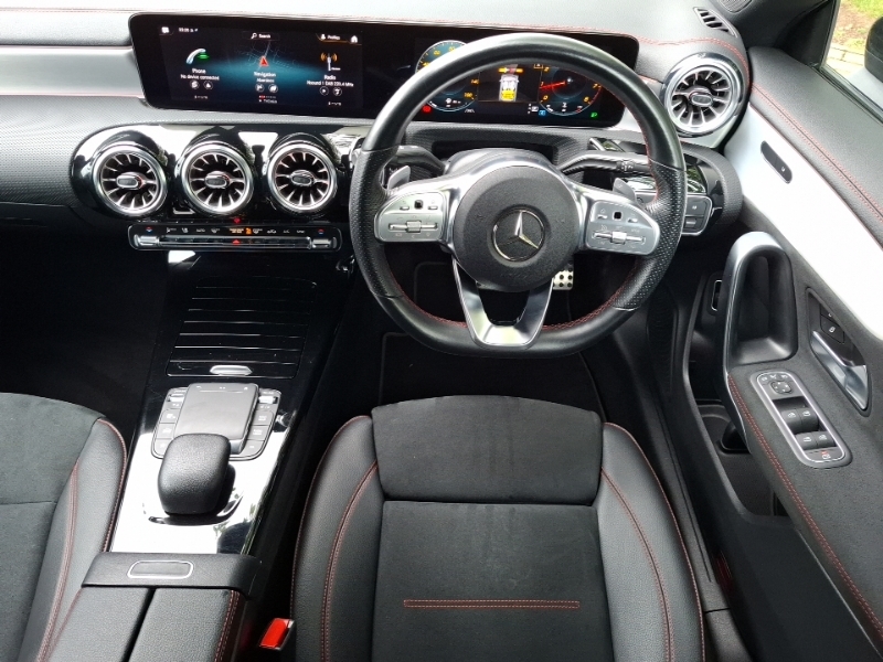 Mercedes-Benz CLA Class Estate 1.3 Cla250e 15.6Kwh Amg Line Night Edition Blue #8