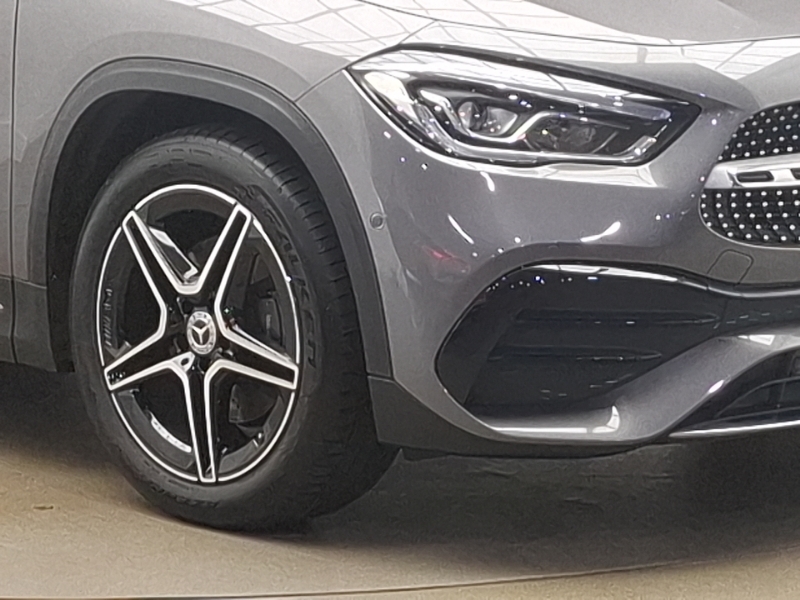 Mercedes-Benz GLA Class 1.3 Gla200 Sport Executive Suv 7G-dct Black #20