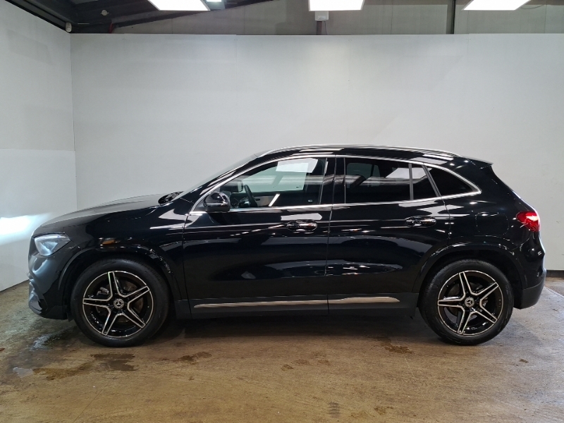 Mercedes-Benz GLA Class Gla 200D Amg Line Executive Black #4